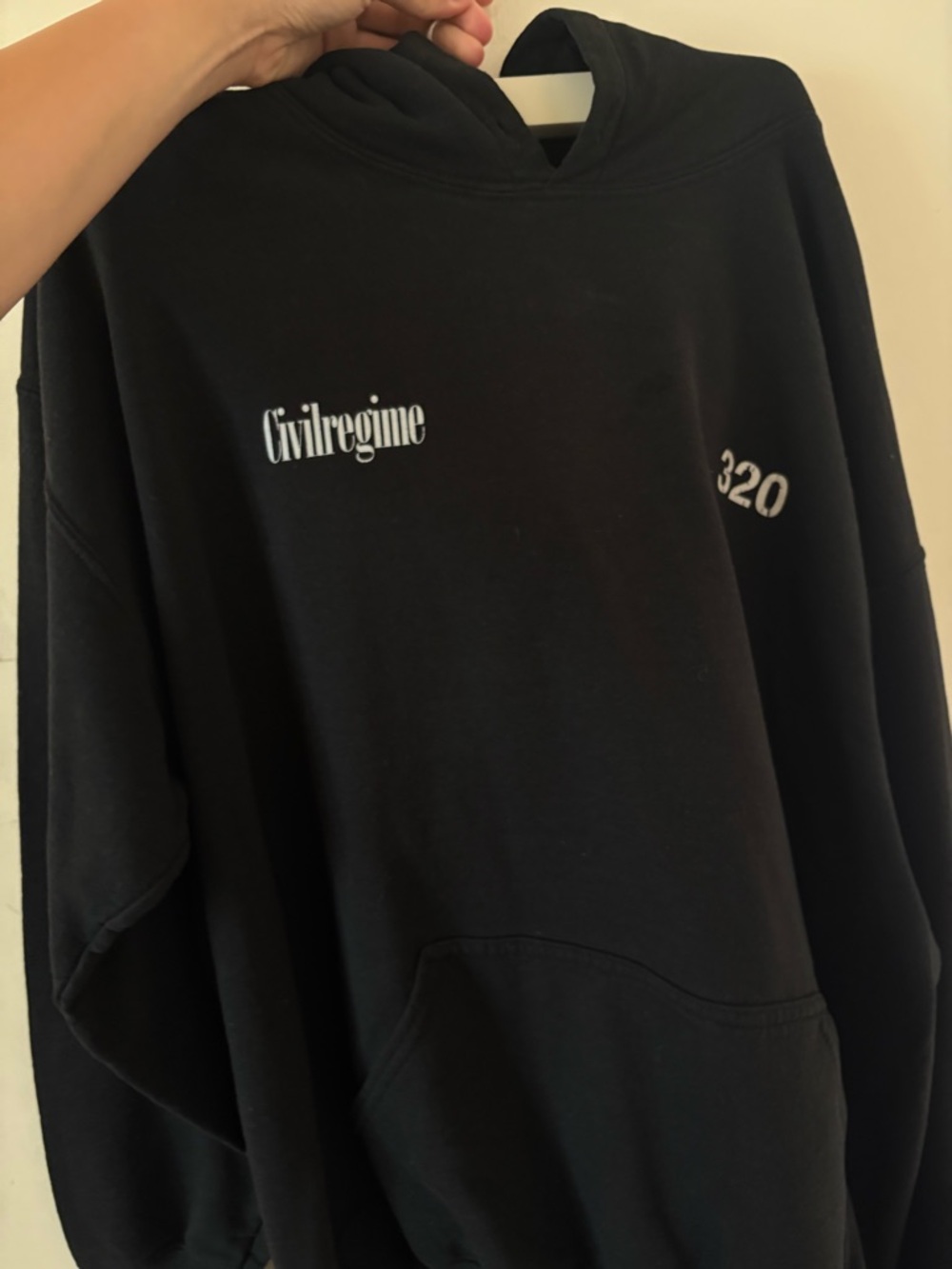 320 Black Men's Hoodie Sweatshirt